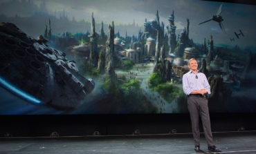 Star Wars Land to Open at Disney Parks in 2019