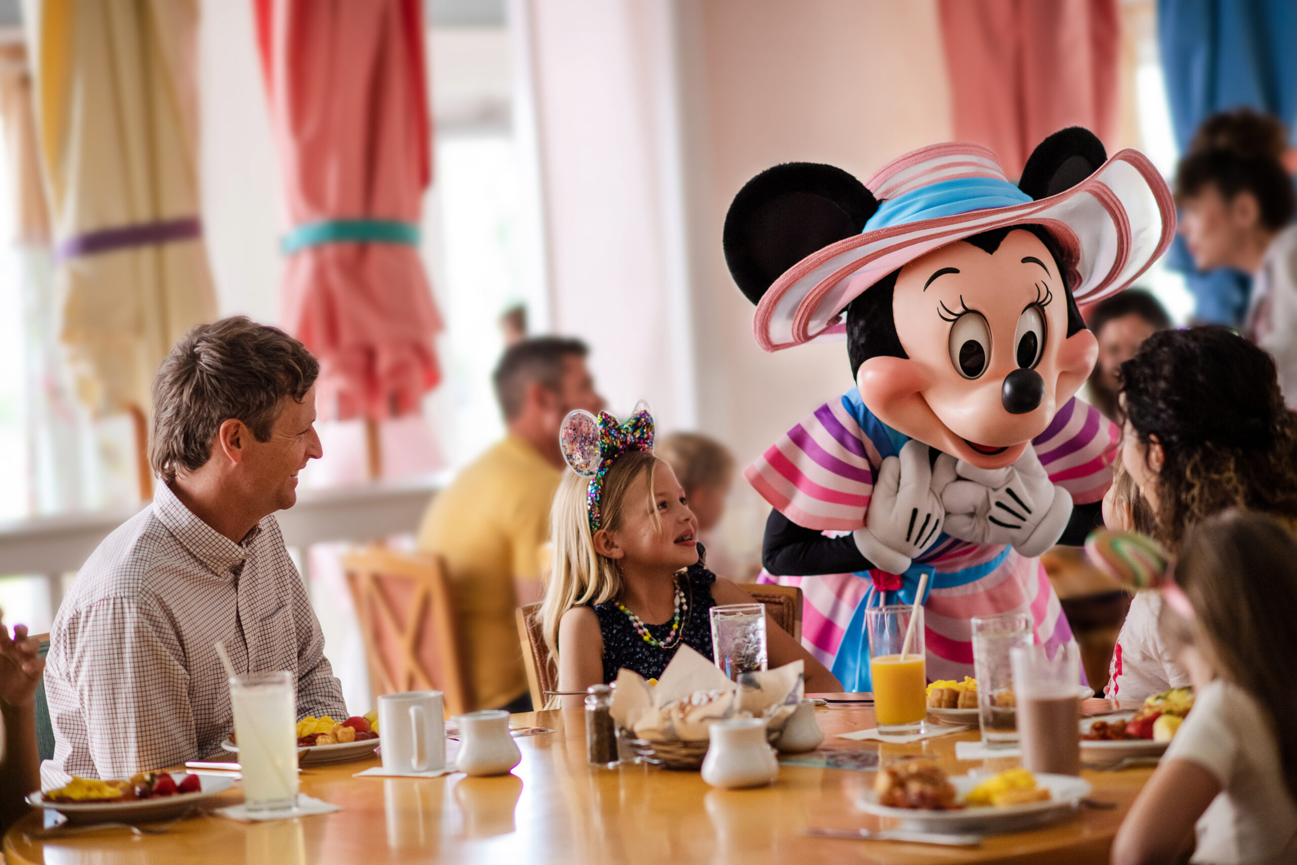 Get A Quick Service Dining Plan With Your Resort Package